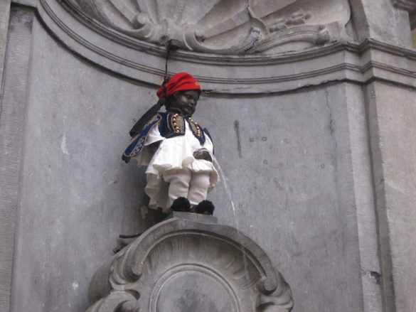 Photo of the Day: Belgian “Little Man” Pees