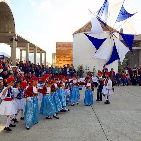 Photos of the Day: Greek Festival Season Kicks Off in North America