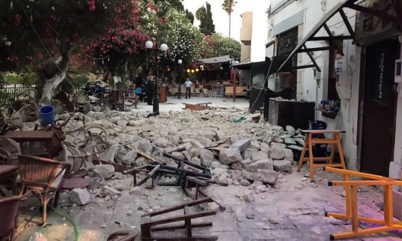 (Photos) Two Dead and Hundreds Injured After Strong Earthquake Rocks Dodecanese Islands