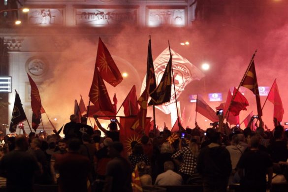 FYROM Officials Suspect Greek-Russian Billionaire Paid for Violent Anti-NATO Protests