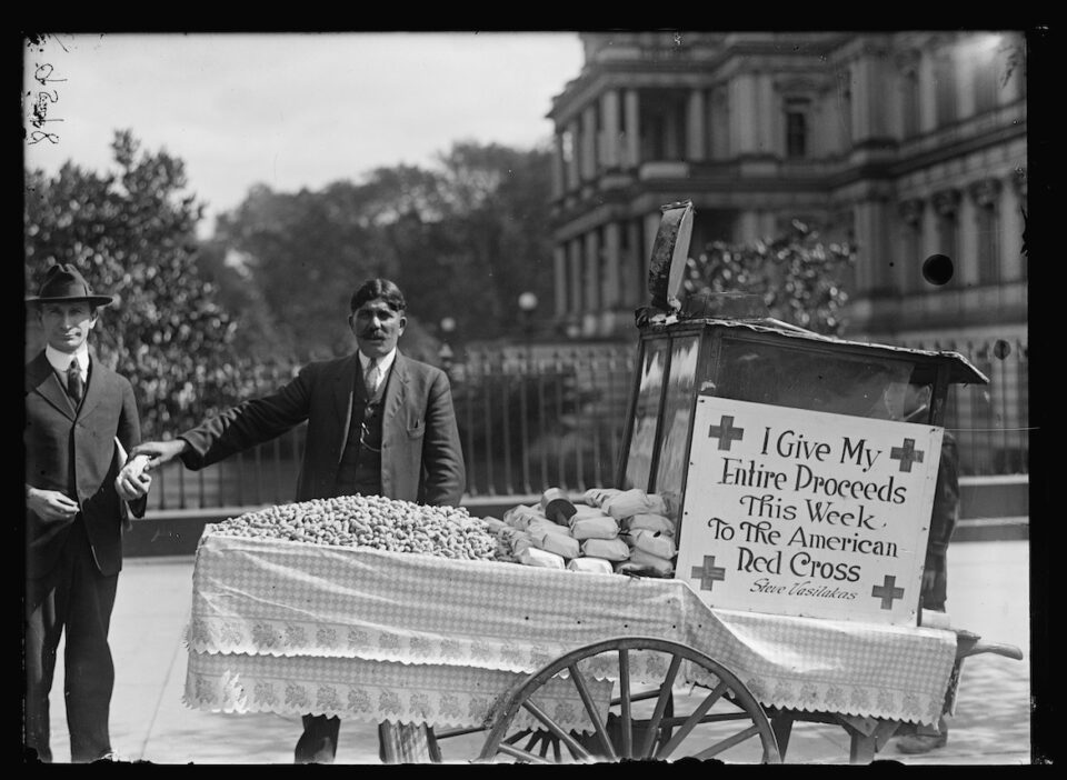 Peanut vendor