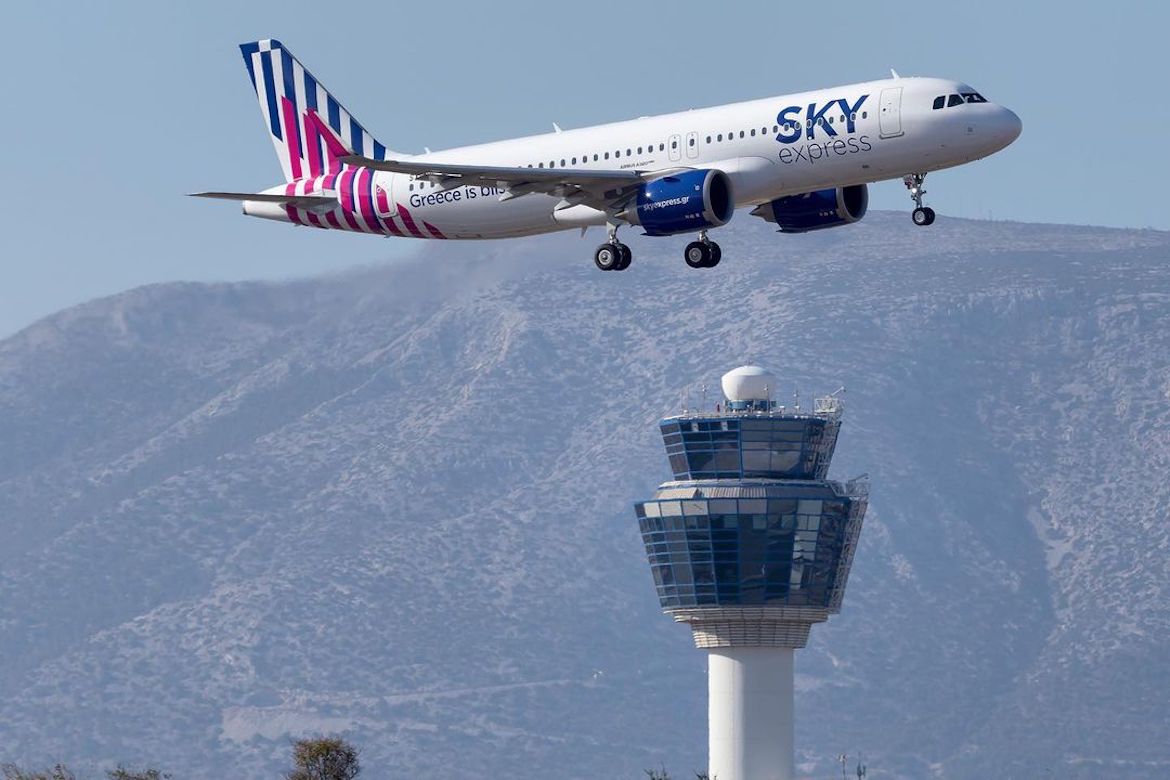Greek Airline Sky Express Welcomes its First Airbus A320neo - The Pappas Post
