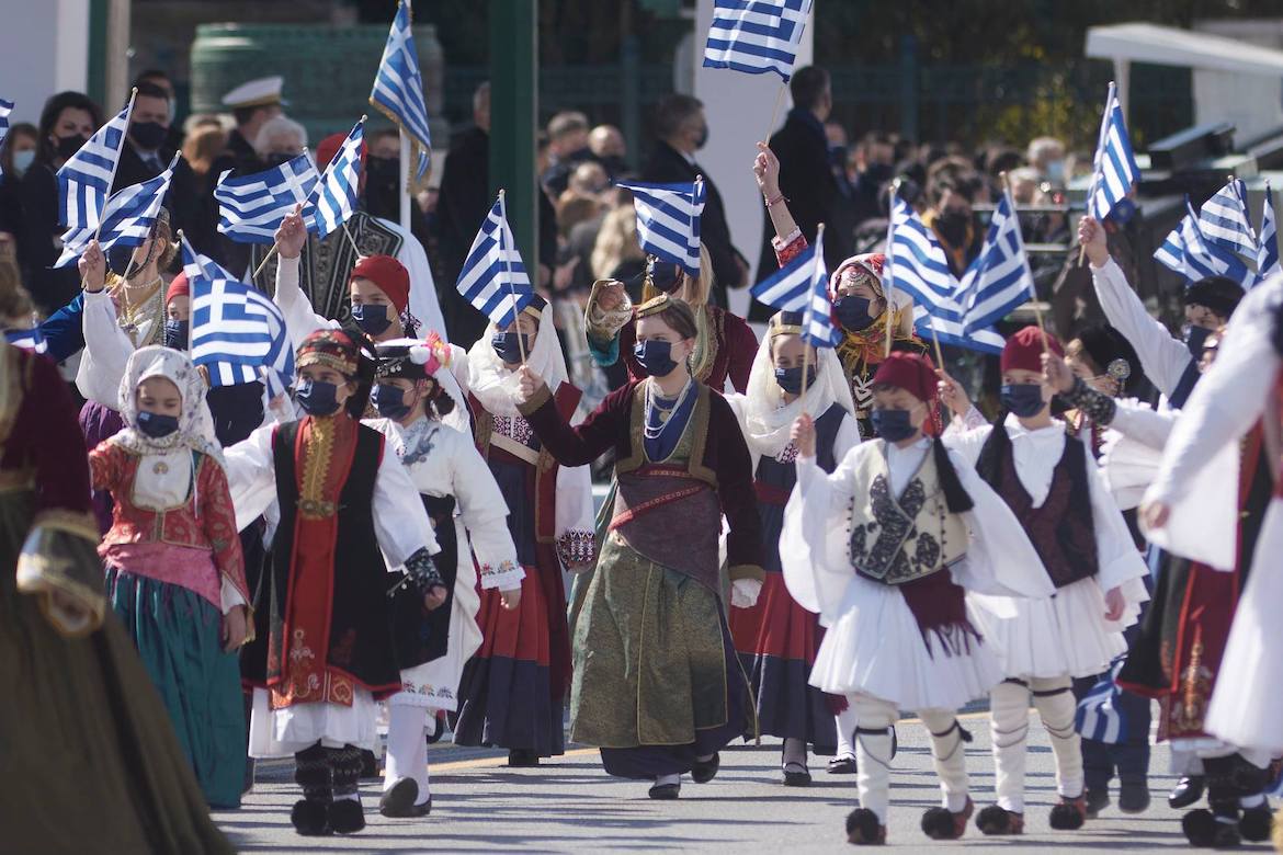 The Athens Bicentennial Parade in Photos The Pappas Post