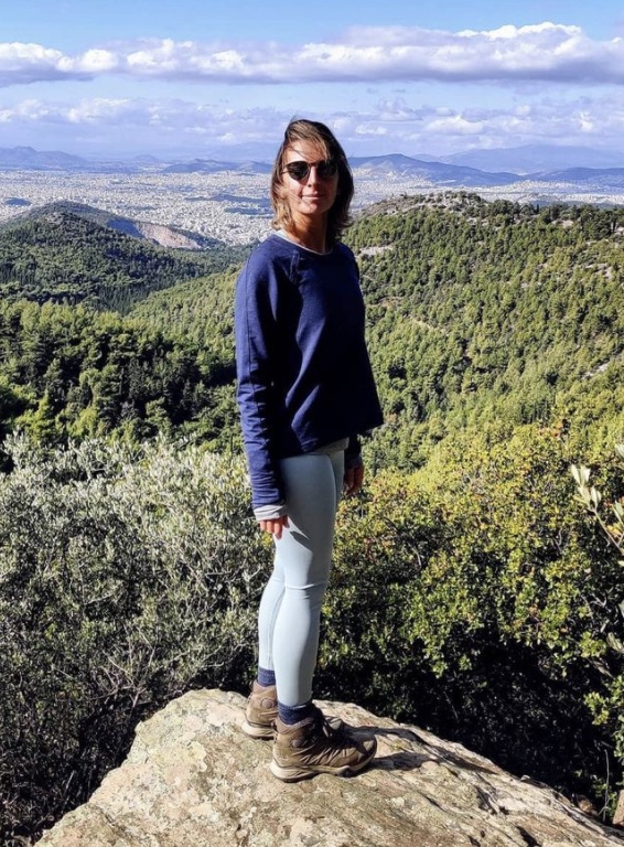 Picture of Stephanie Contomichalos